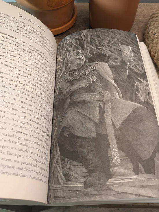 George R. R. Martin Fire & Blood Like New - Picture 3 of 4